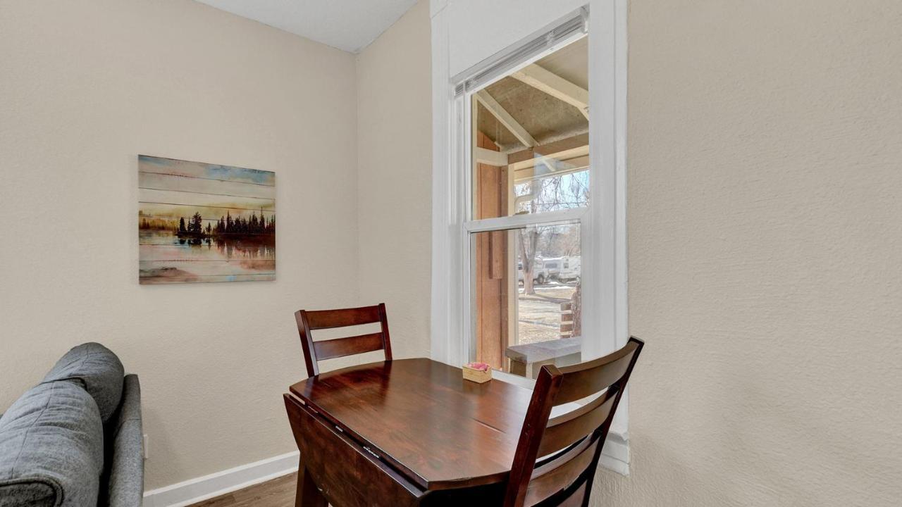 A Home Base For Your Journey Colorado Springs Exterior photo